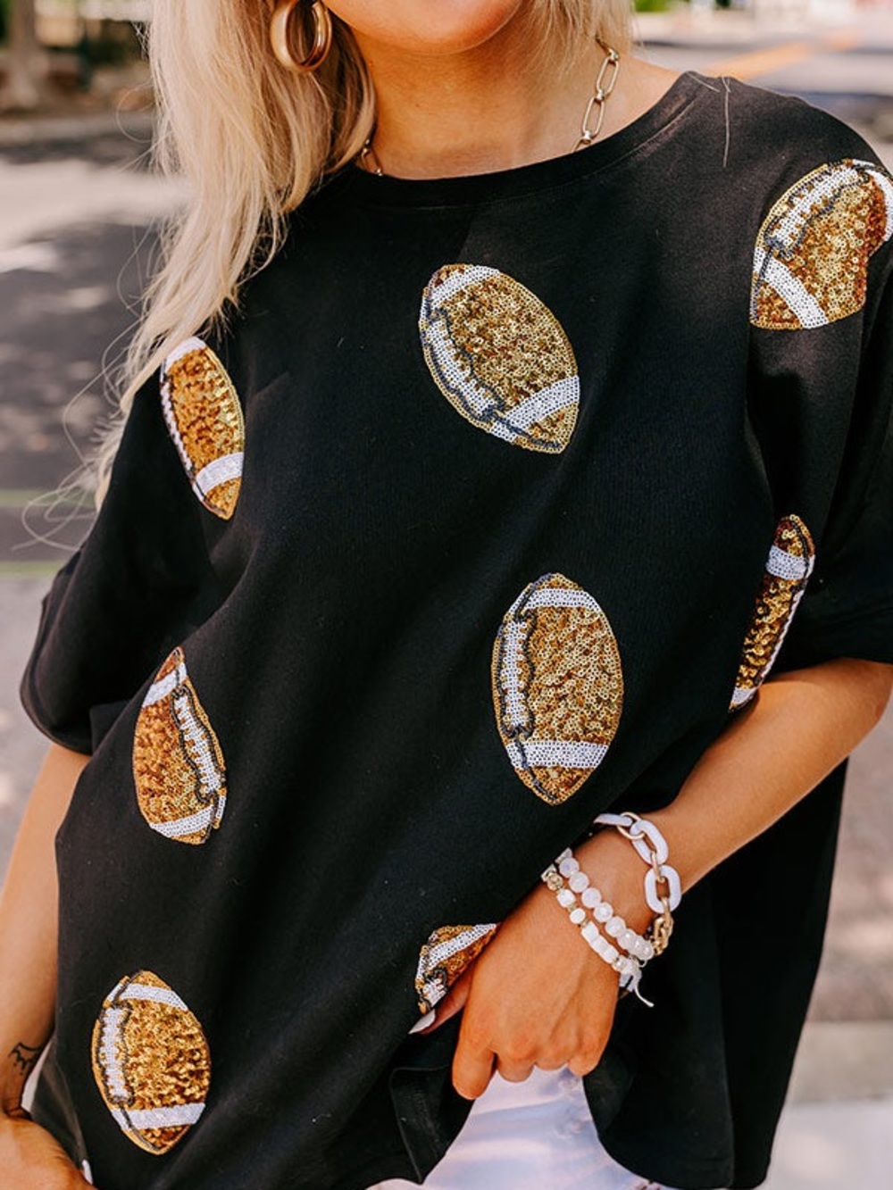 Size small Boutique GAME DAY SEQUIN FOOTBALL T-SHIRT - Picture 3 of 13